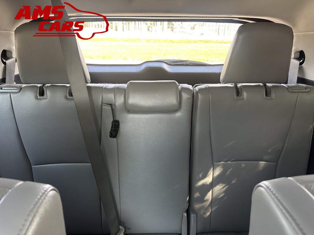 2022 Toyota Highlander Image 15