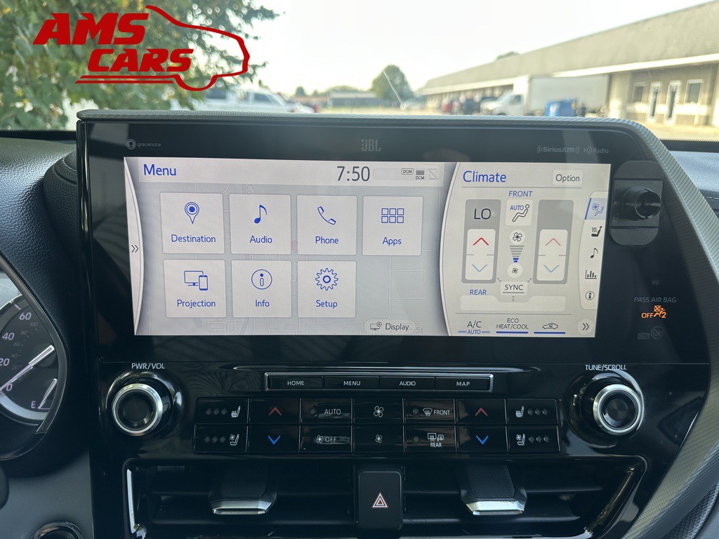 2022 Toyota Highlander Image 34