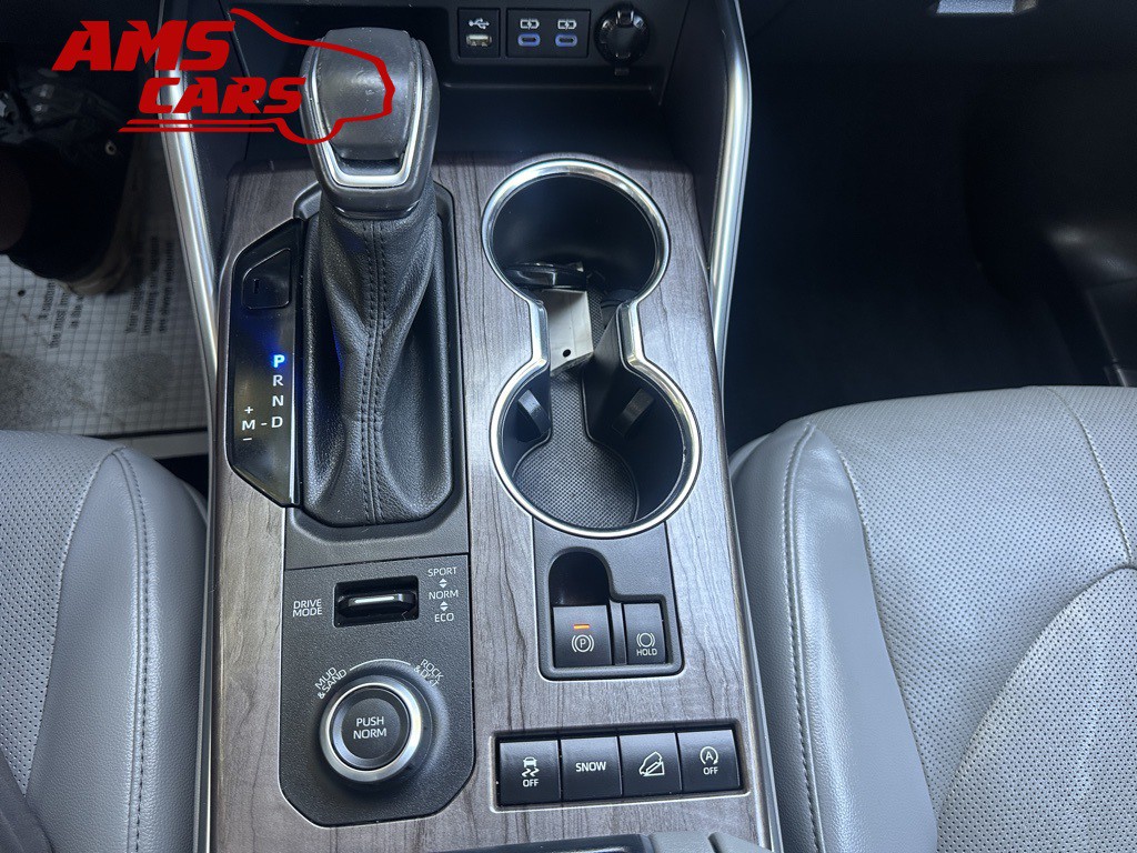 2022 Toyota Highlander Image 41