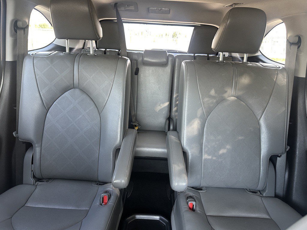 2022 Toyota Highlander Image 14