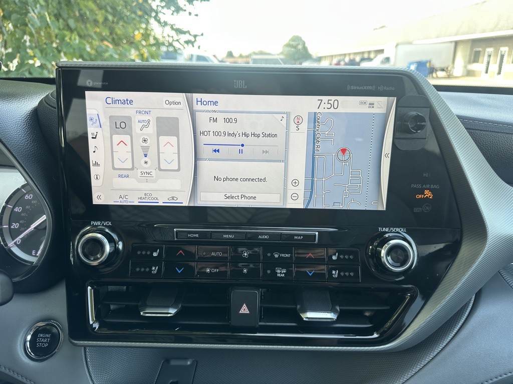 2022 Toyota Highlander Image 31