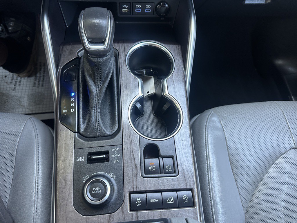 2022 Toyota Highlander Image 41