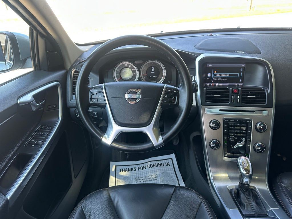 2013 Volvo XC60 Image 7