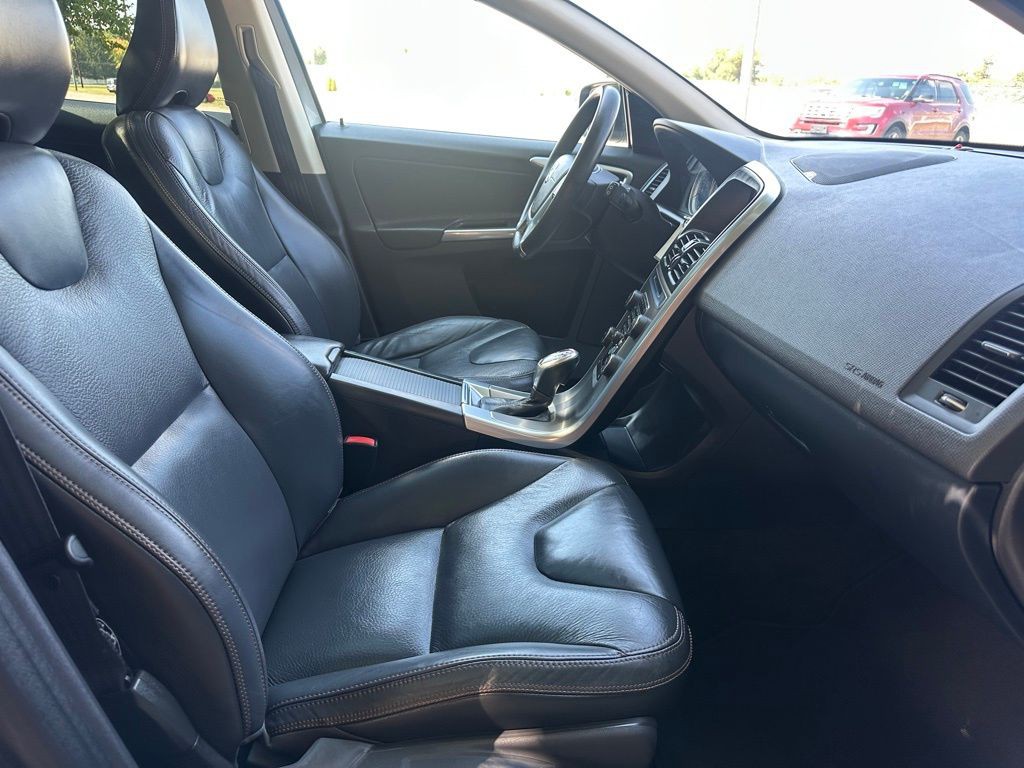 2013 Volvo XC60 Image 18