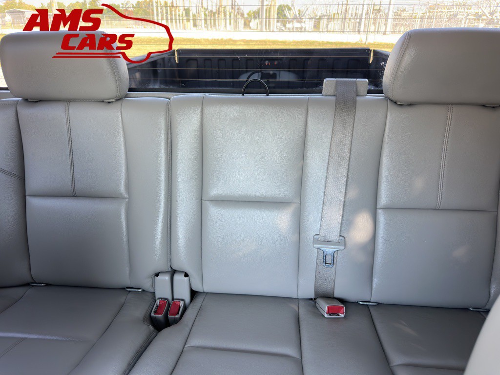 2009 GMC Sierra 2500 Image 14