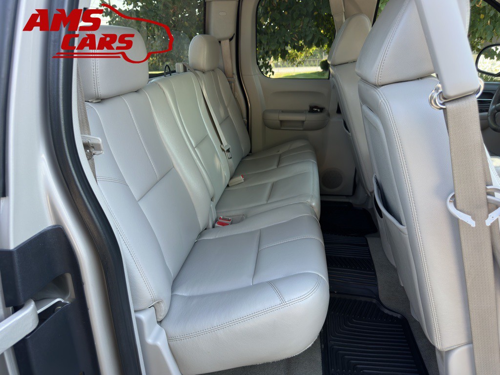 2009 GMC Sierra 2500 Image 15