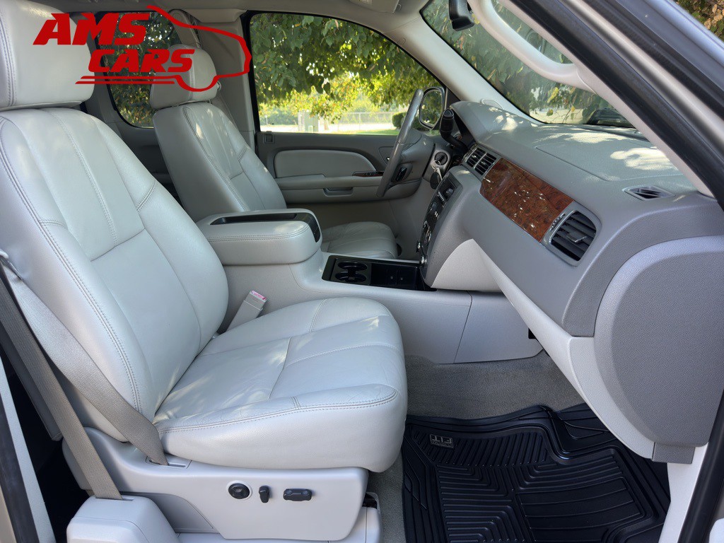 2009 GMC Sierra 2500 Image 17