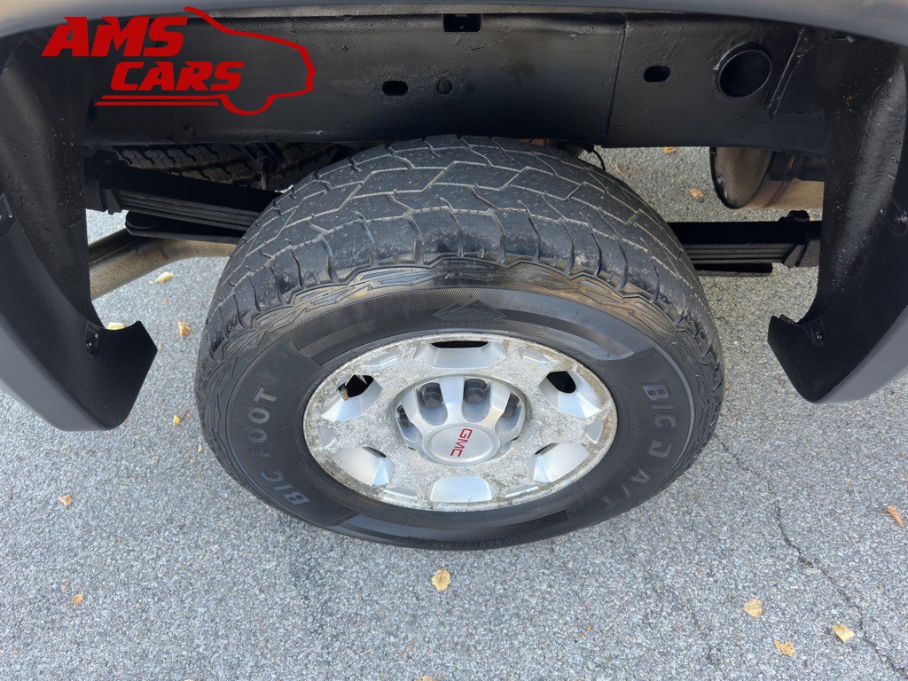 2009 GMC Sierra 2500 Image 32