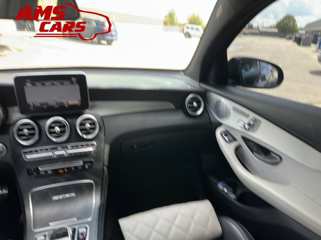 2019 Mercedes-Benz GLC-Class Image 10