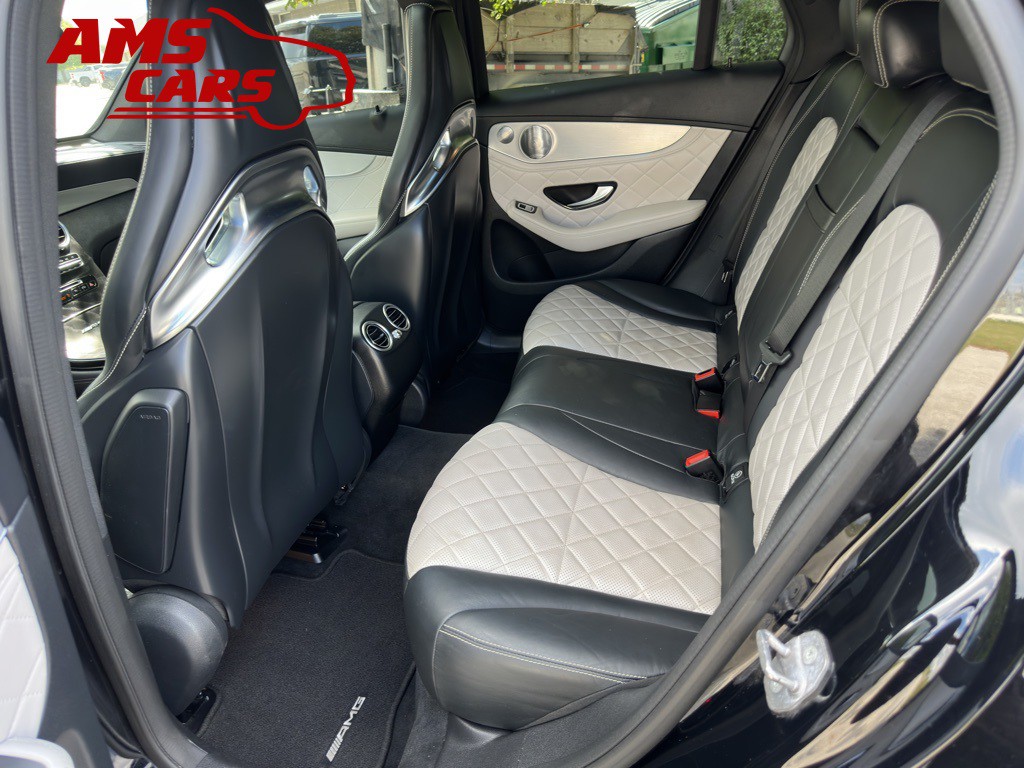 2019 Mercedes-Benz GLC-Class Image 14