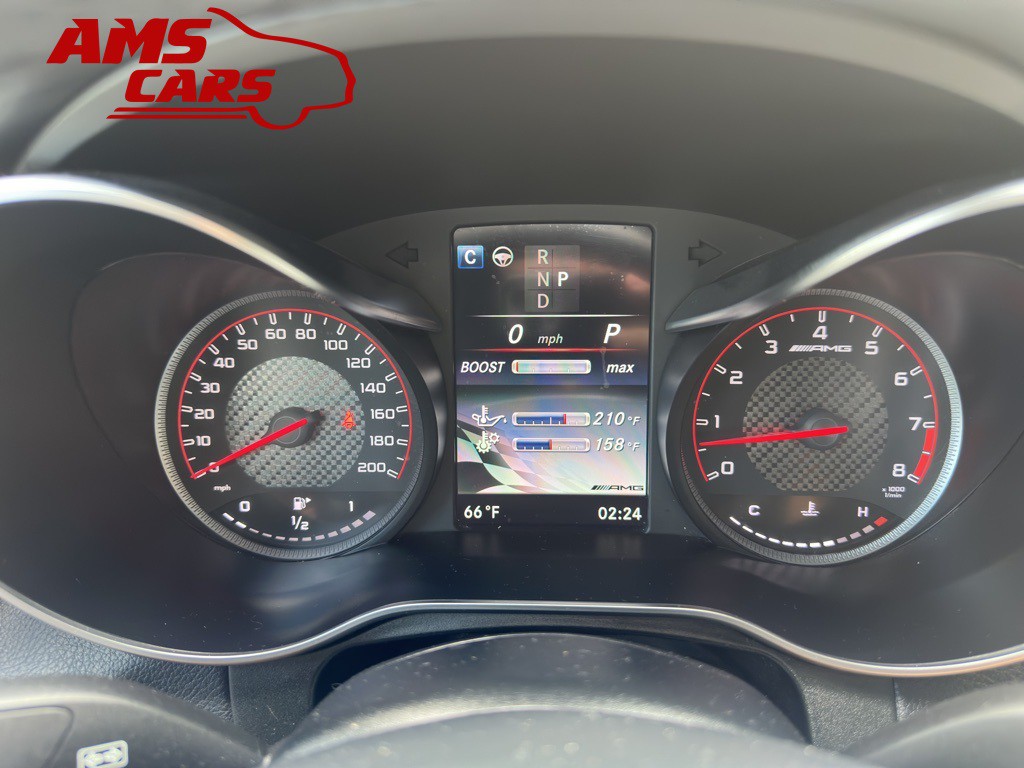 2019 Mercedes-Benz GLC-Class Image 34
