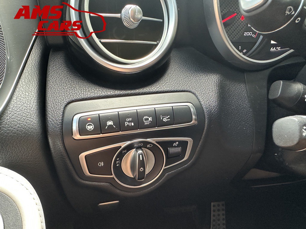2019 Mercedes-Benz GLC-Class Image 43