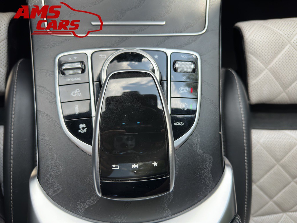 2019 Mercedes-Benz GLC-Class Image 61