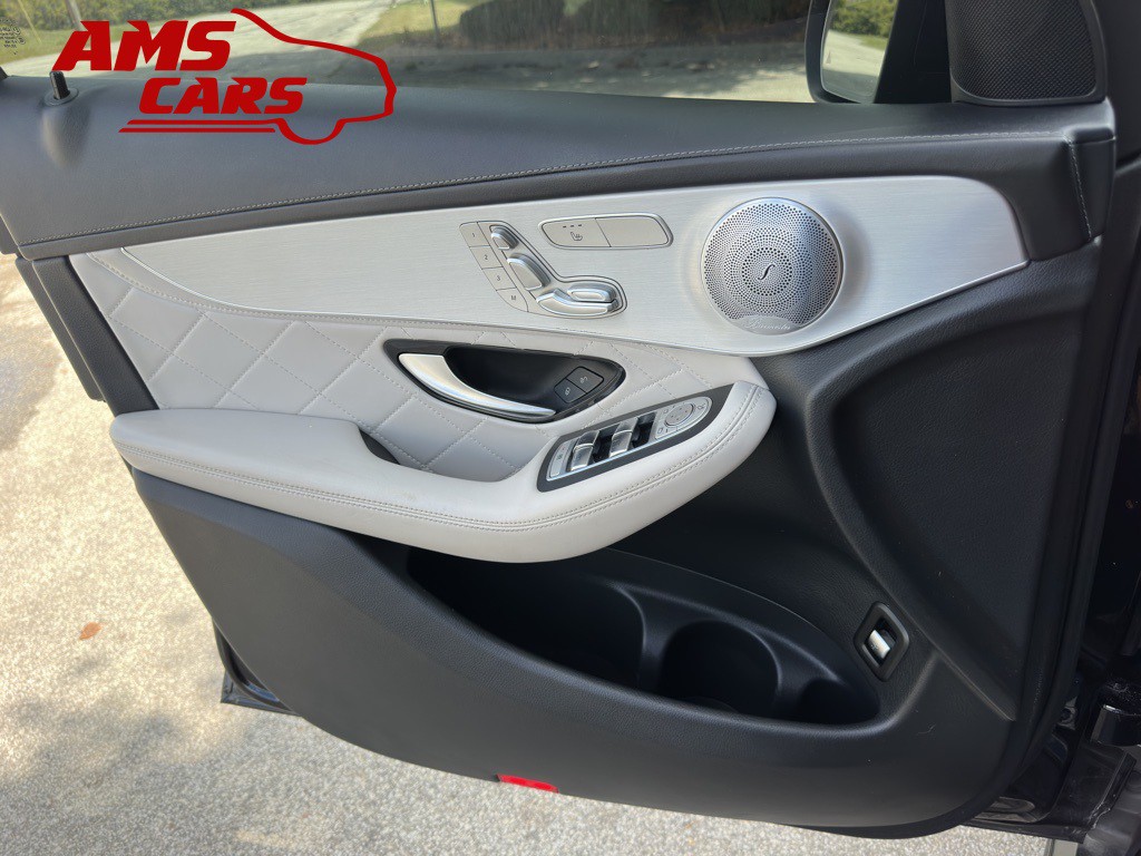 2019 Mercedes-Benz GLC-Class Image 64