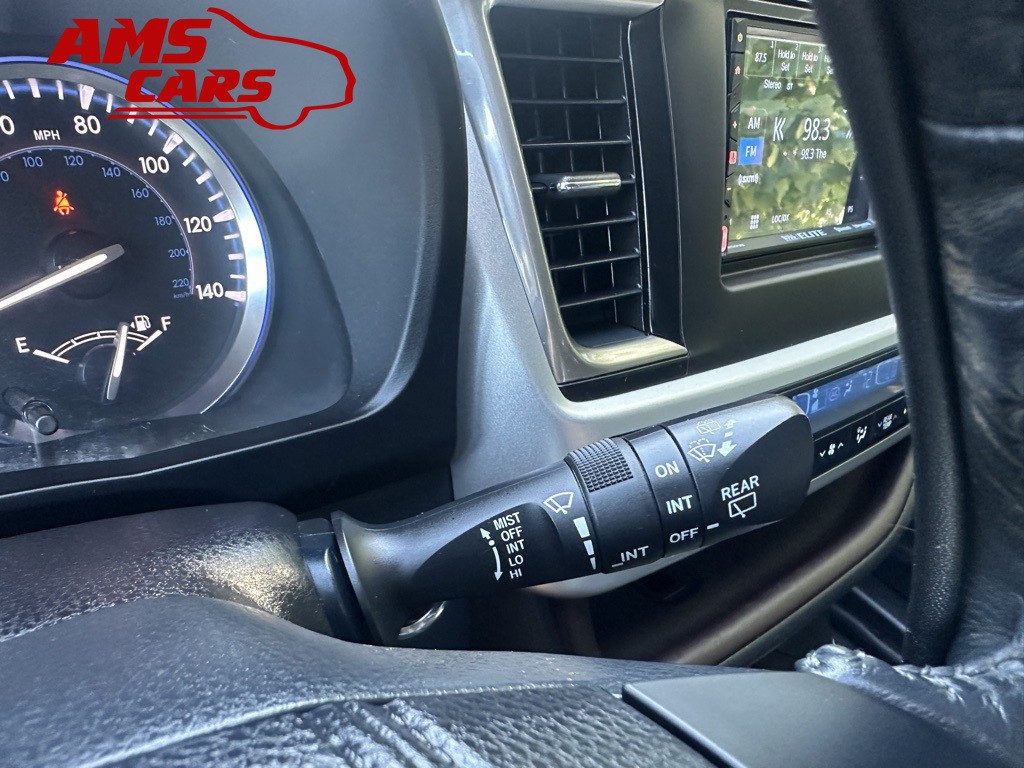 2014 Toyota Highlander Image 22