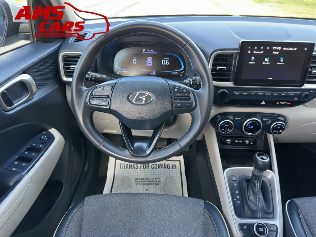 2023 Hyundai Venue Image 7