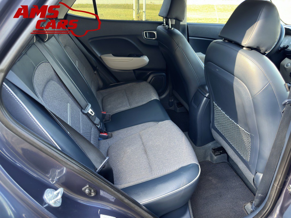2023 Hyundai Venue Image 15