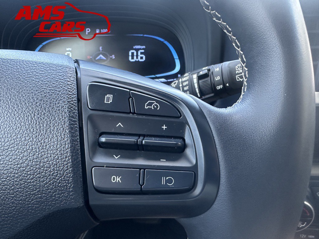 2023 Hyundai Venue Image 24