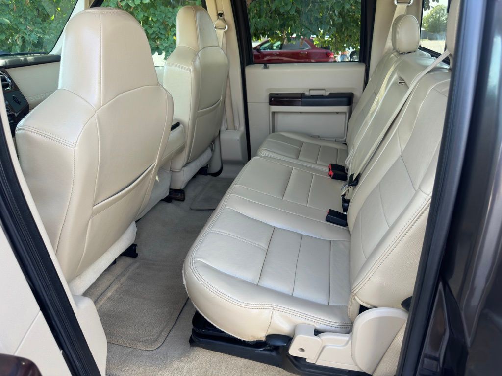 2008 Ford F-250 Image 12