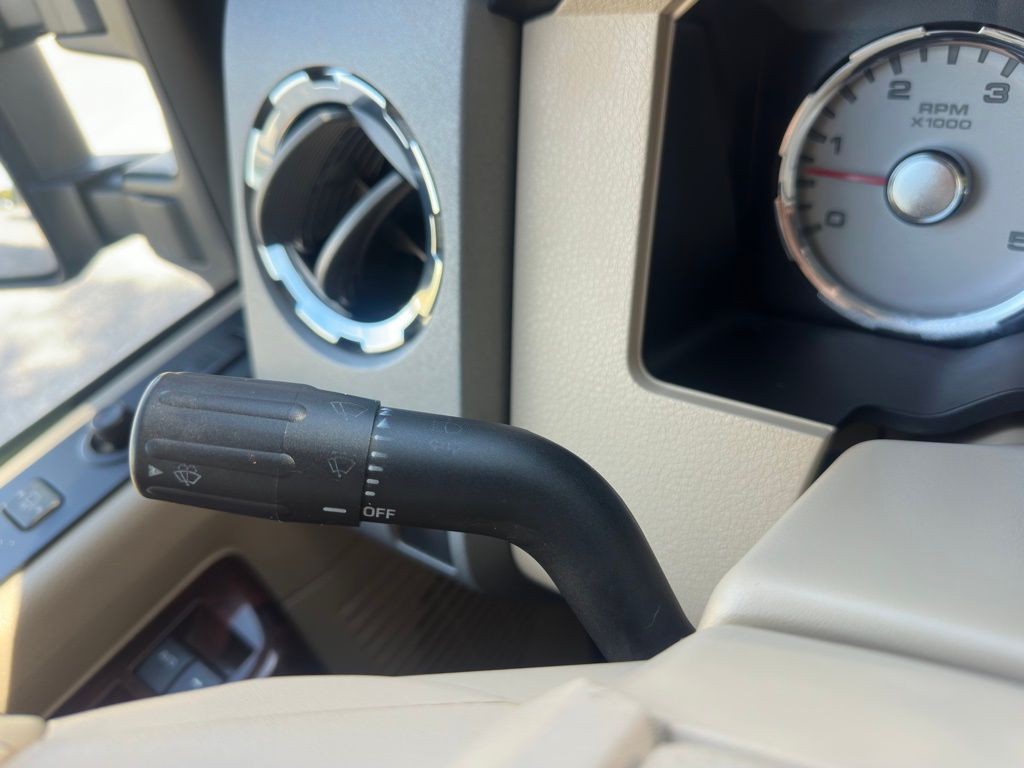 2008 Ford F-250 Image 25