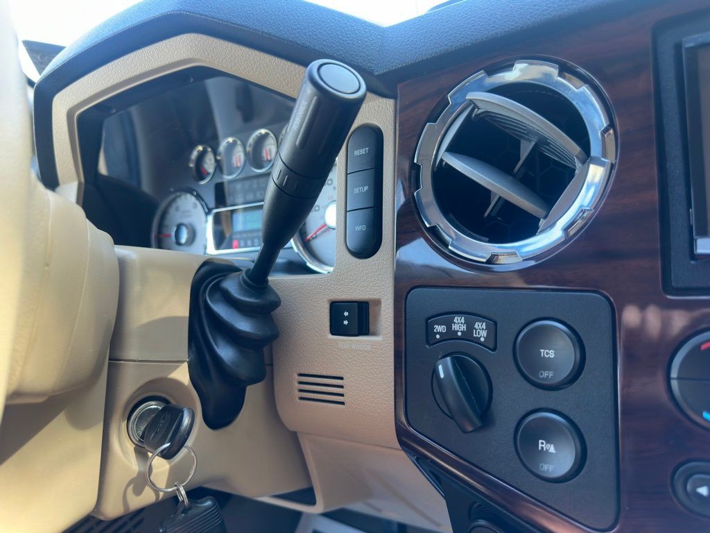 2008 Ford F-250 Image 28