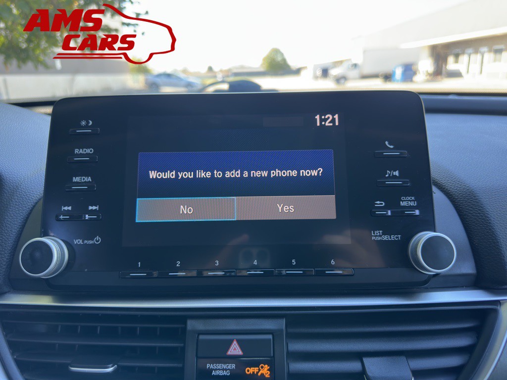 2018 Honda Accord Image 25