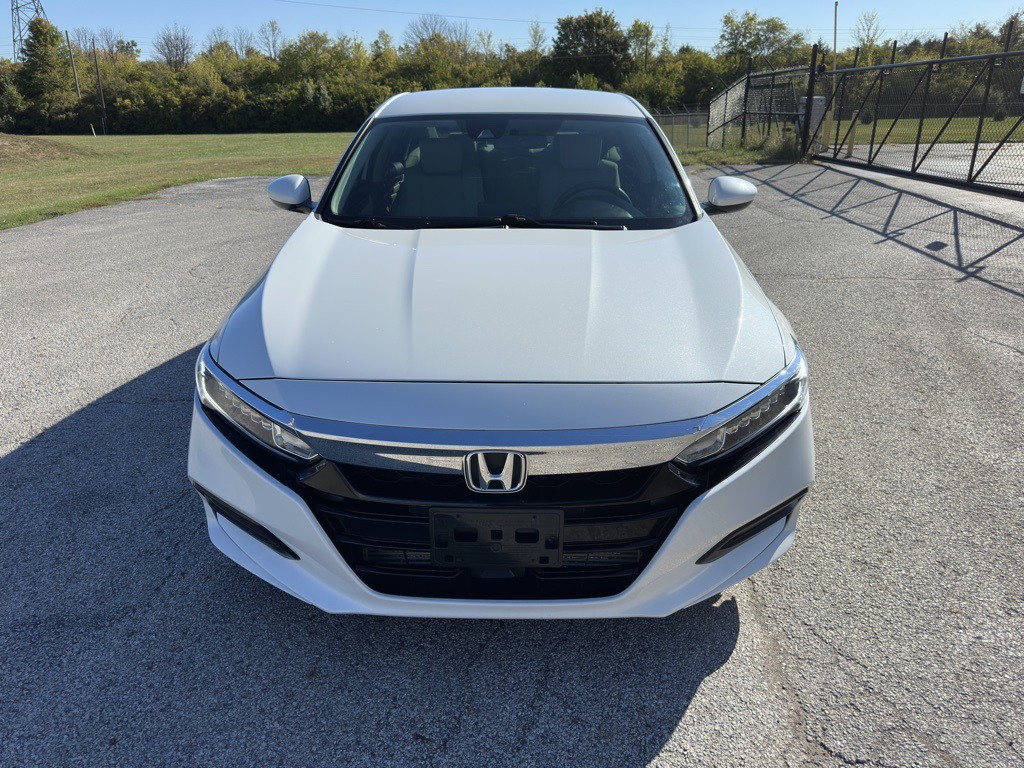 2018 Honda Accord Image 2