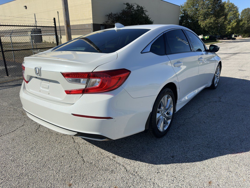 2018 Honda Accord Image 4