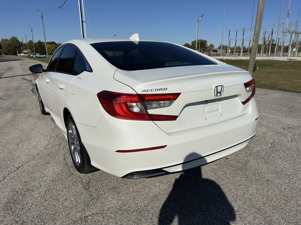 2018 Honda Accord Image 6