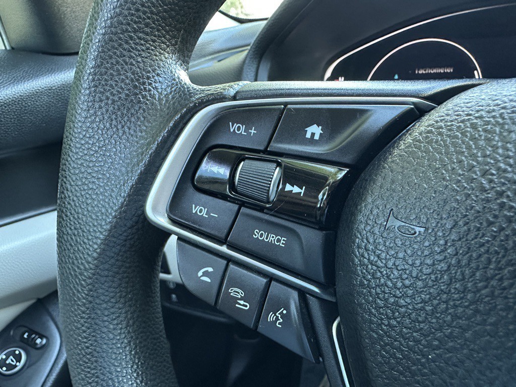 2018 Honda Accord Image 21