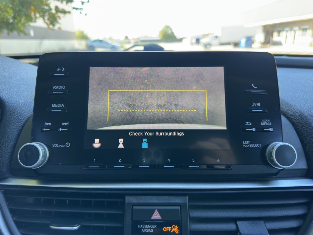 2018 Honda Accord Image 28