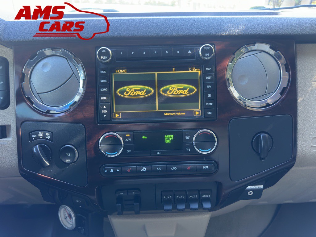 2010 Ford F-250 Image 27