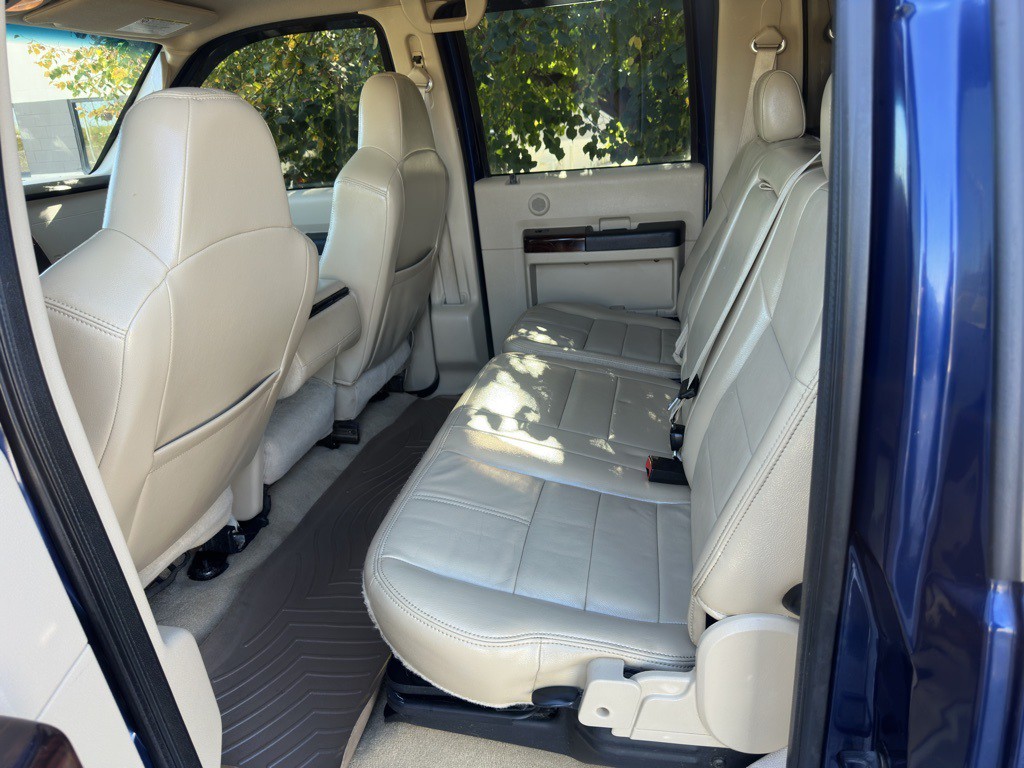 2010 Ford F-250 Image 12
