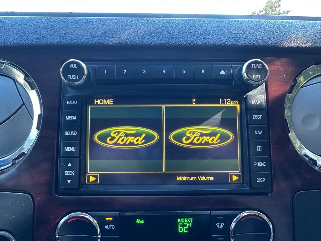 2010 Ford F-250 Image 28