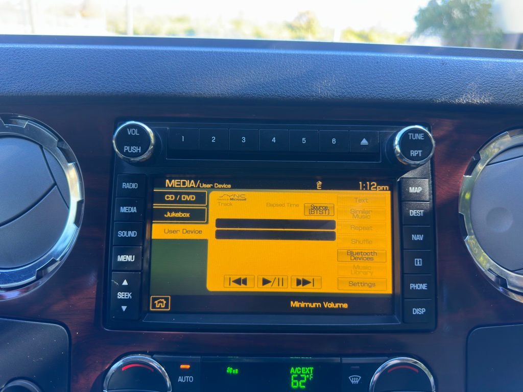 2010 Ford F-250 Image 30