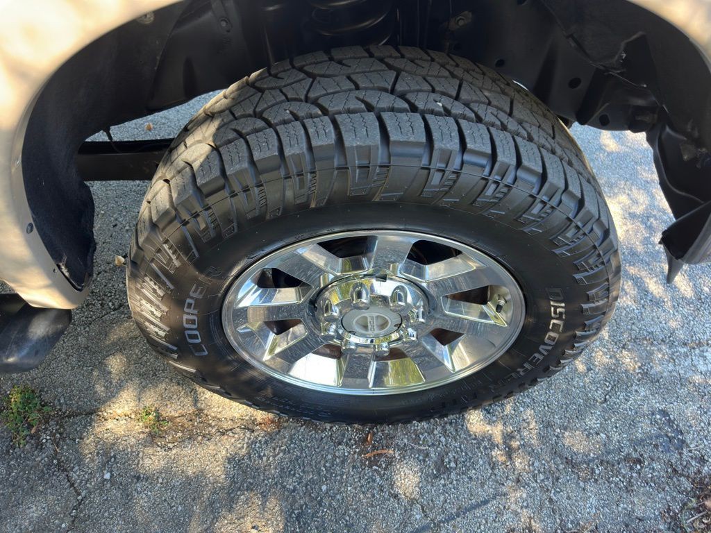 2010 Ford F-250 Image 46