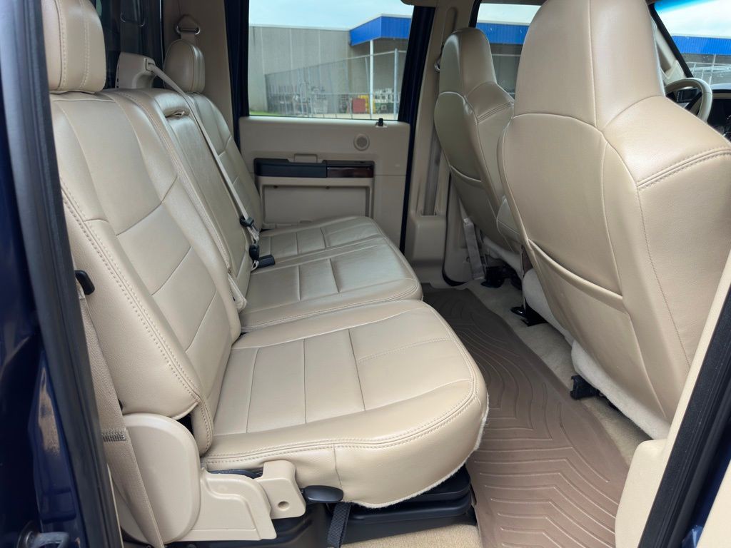 2010 Ford F-250 Image 14