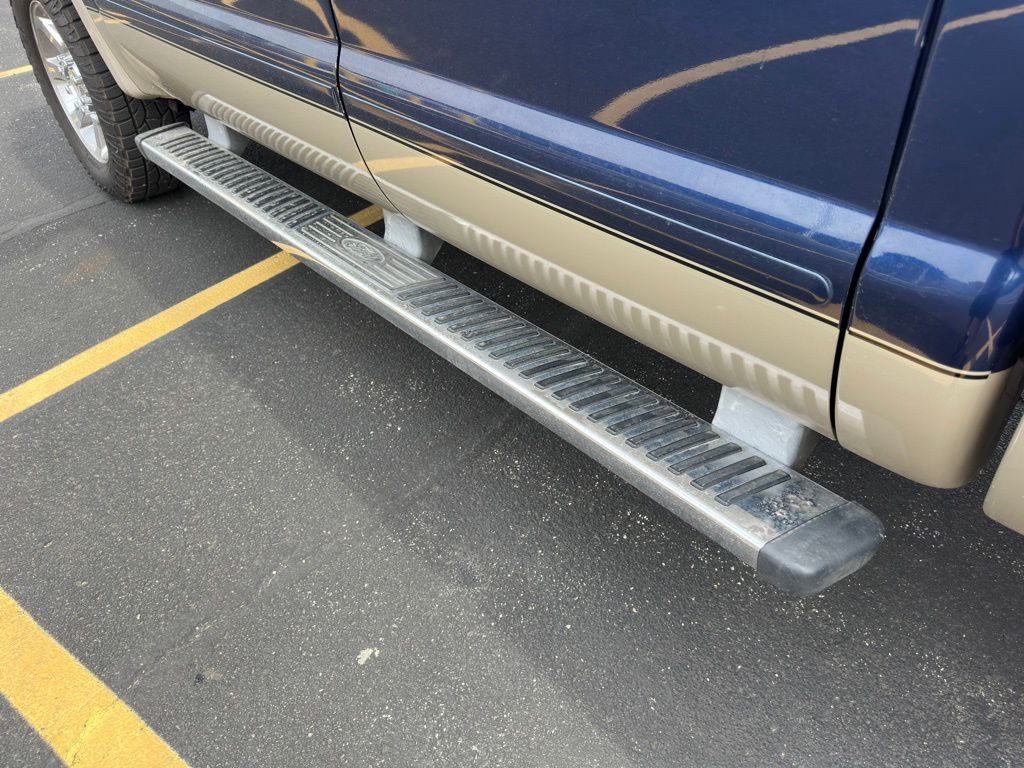 2010 Ford F-250 Image 32