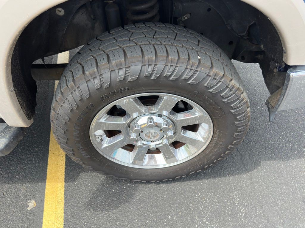 2010 Ford F-250 Image 39