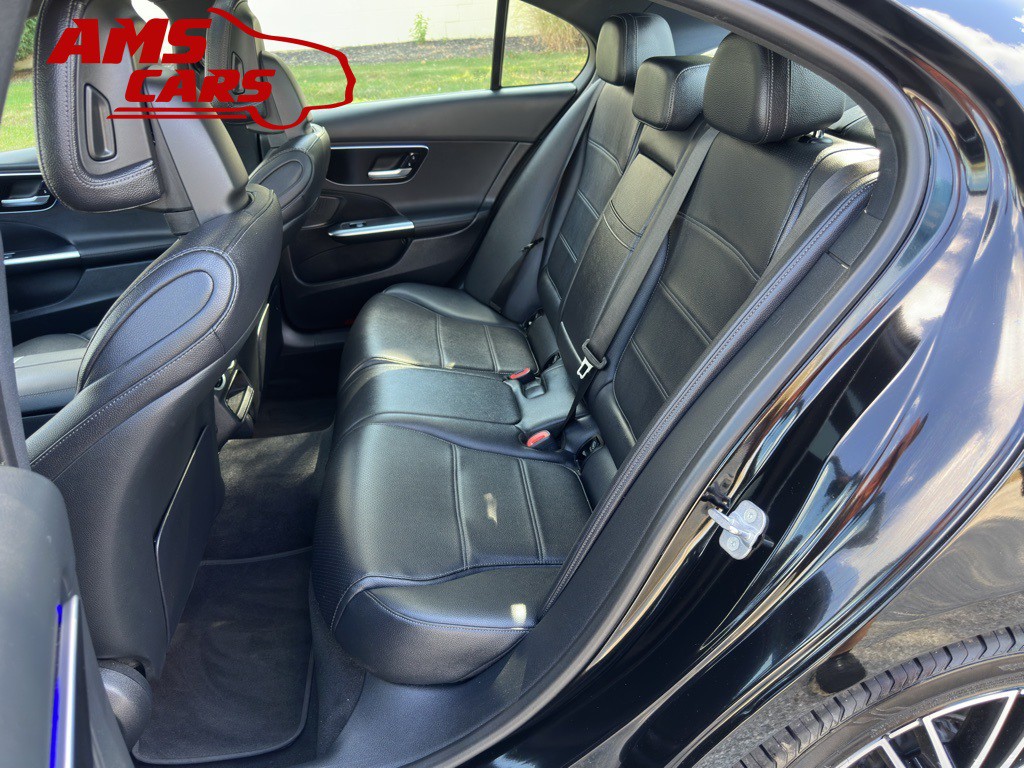 2024 Mercedes-Benz C-Class Image 12