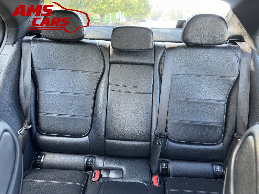 2024 Mercedes-Benz C-Class Image 13