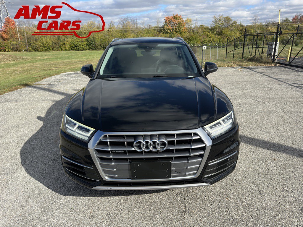 2020 Audi Q5 Image 2