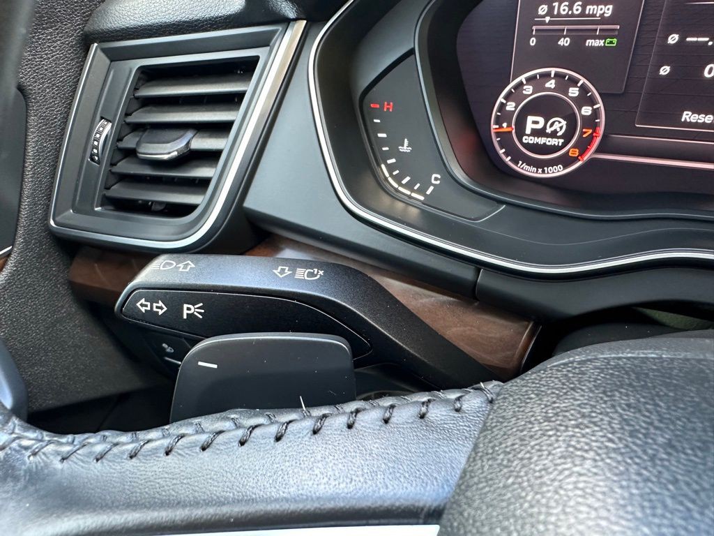 2020 Audi Q5 Image 19