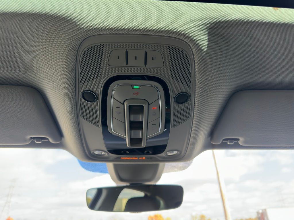 2020 Audi Q5 Image 32