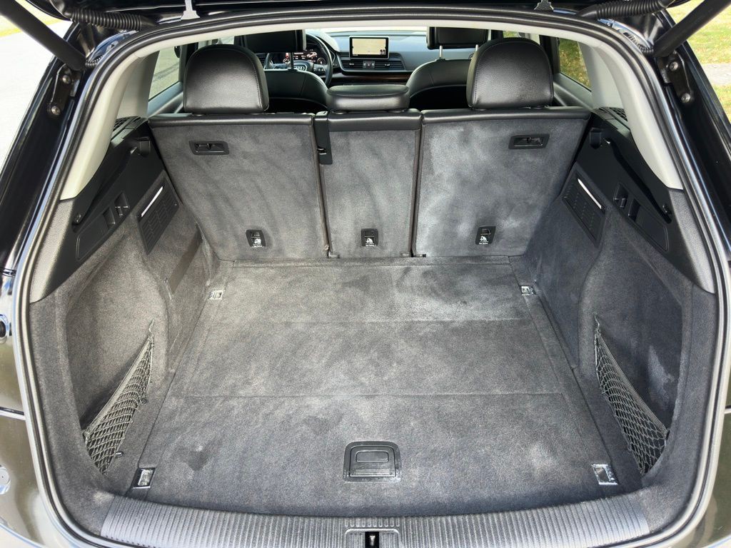 2020 Audi Q5 Image 37