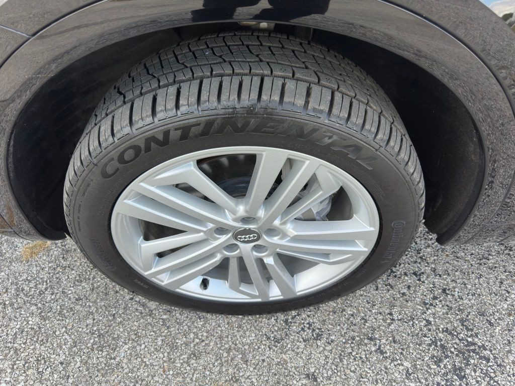 2020 Audi Q5 Image 43