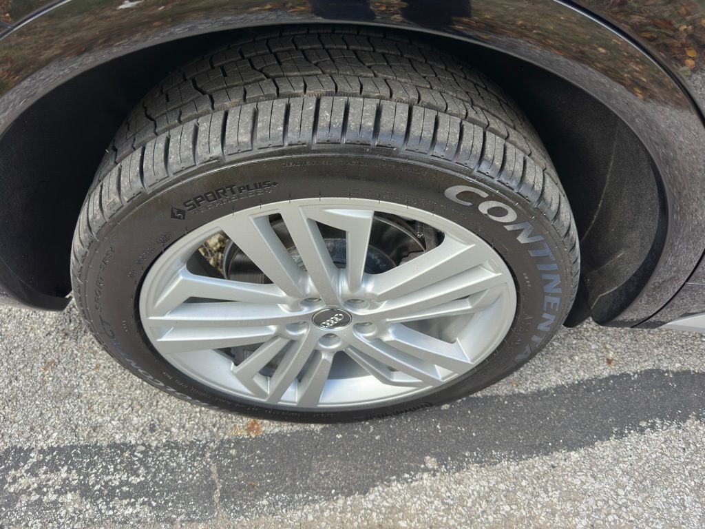 2020 Audi Q5 Image 45