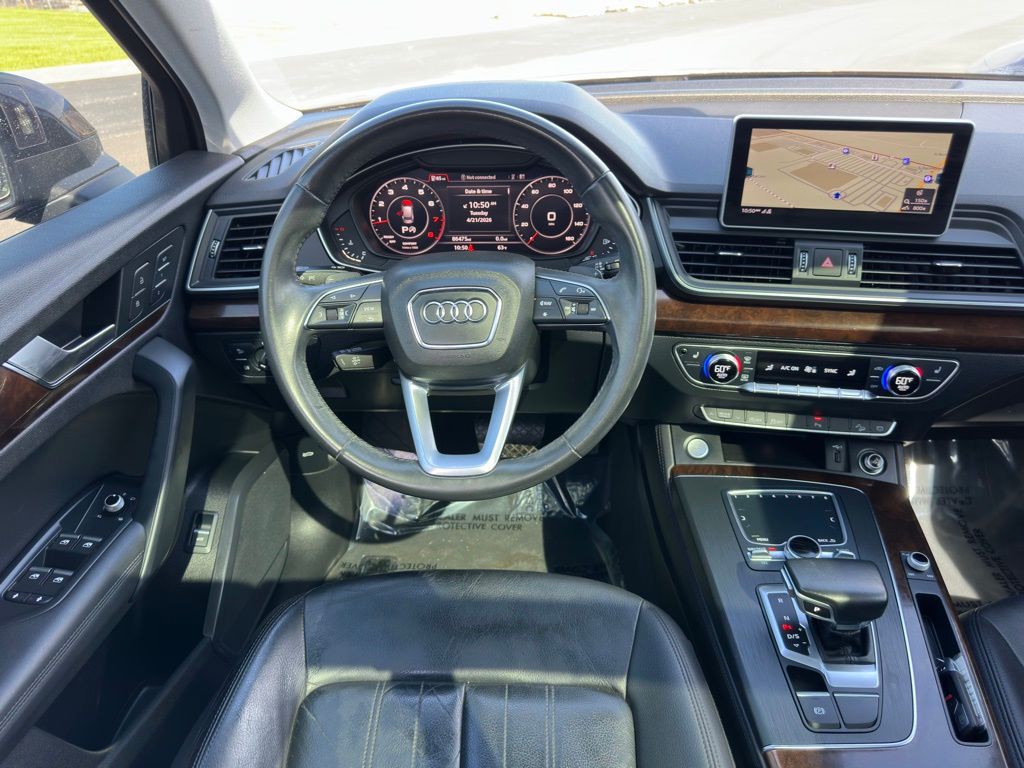 2020 Audi Q5 Image 7