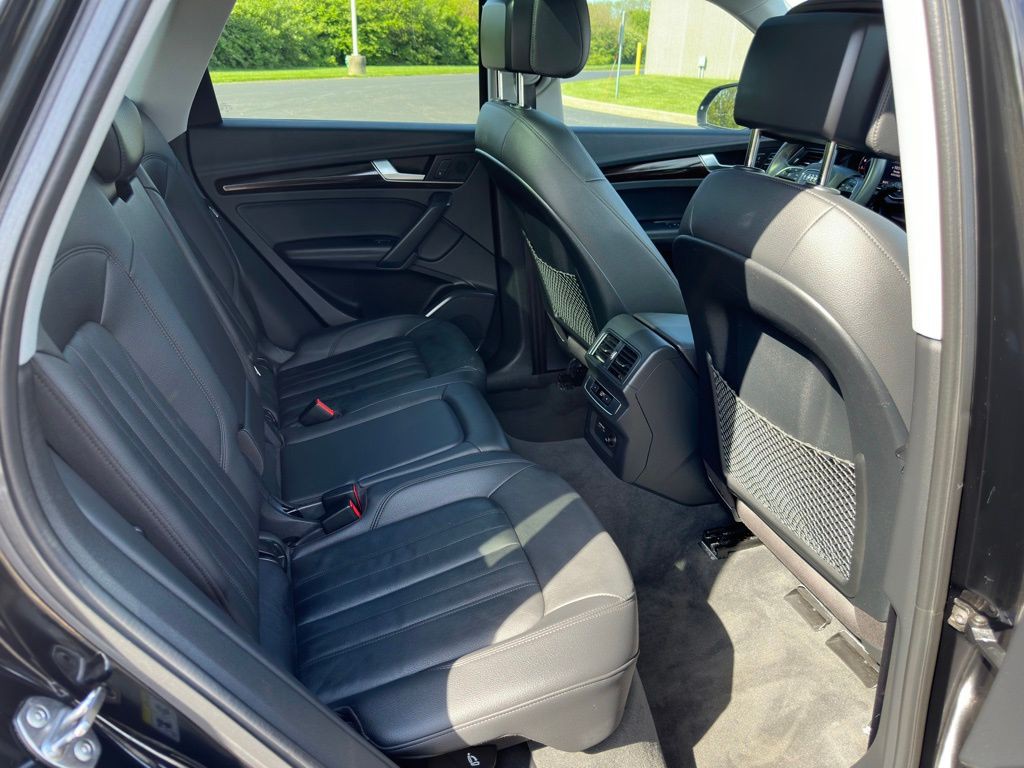 2020 Audi Q5 Image 13