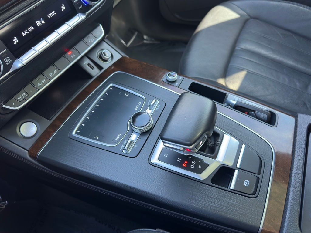 2020 Audi Q5 Image 31